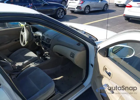 2001 Nissan Sentra Gxe из США, поврежденный, VIN 3N1CB51D41L462025